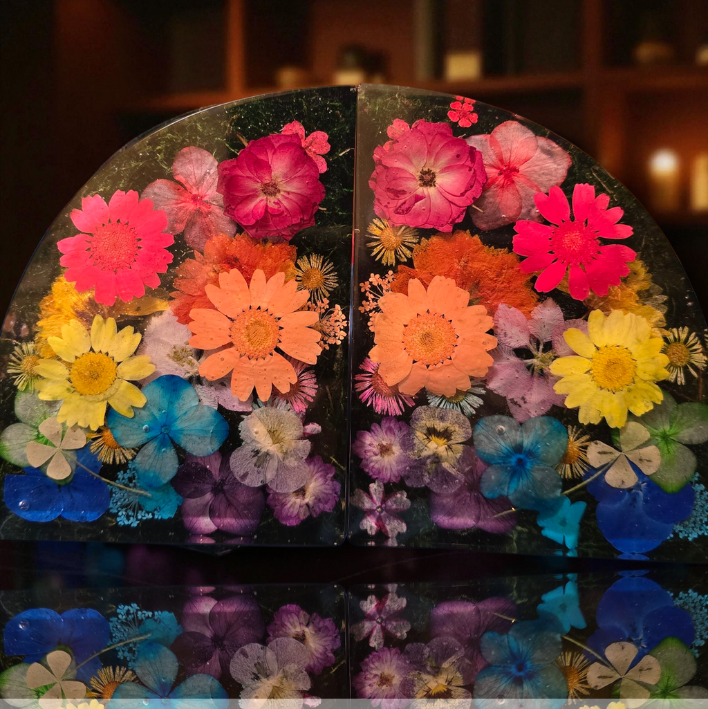 Rainbow Garden Arch Bookends